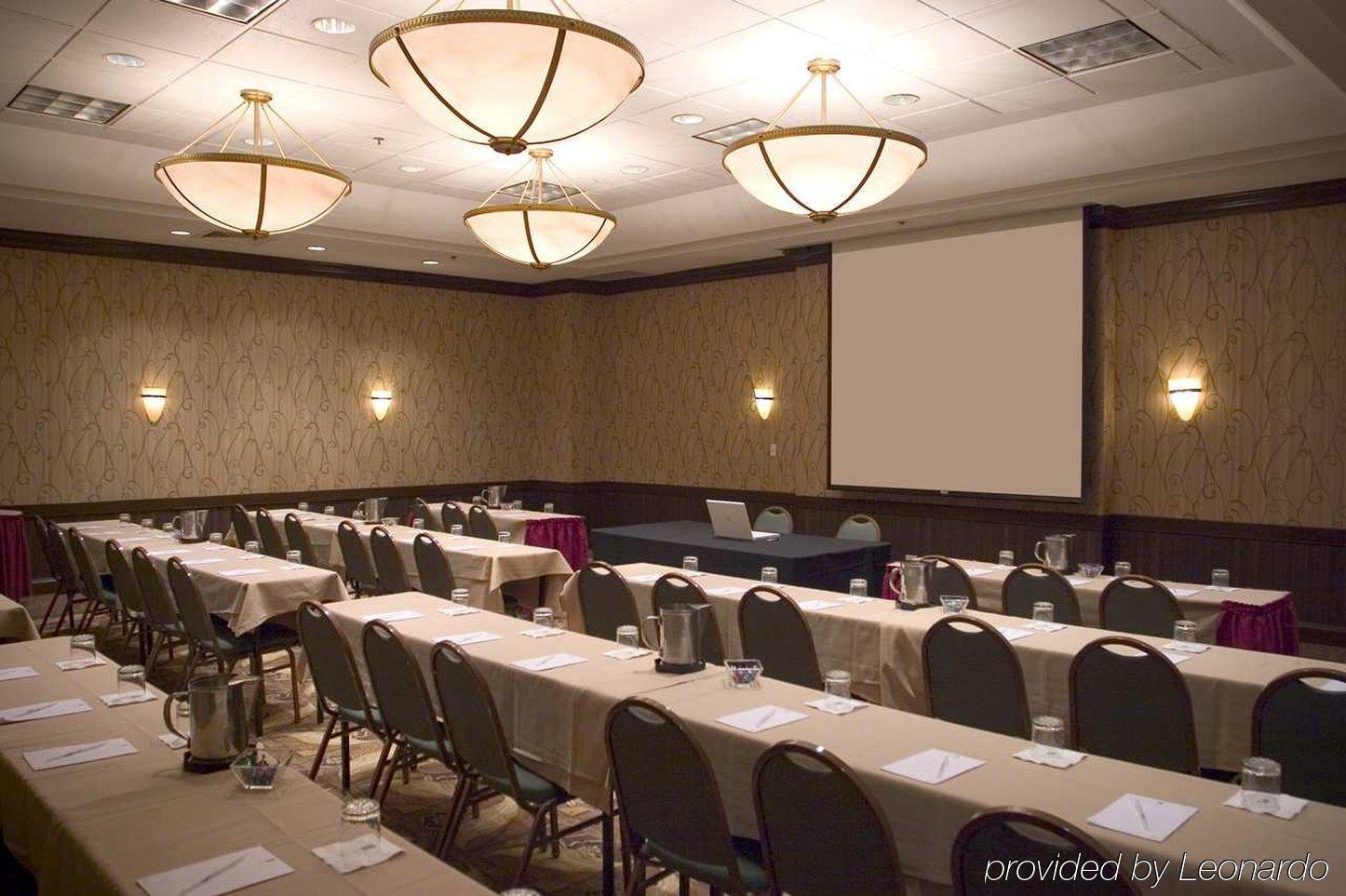 Embassy Suites By Hilton Chicago Lombard Facilidades foto
