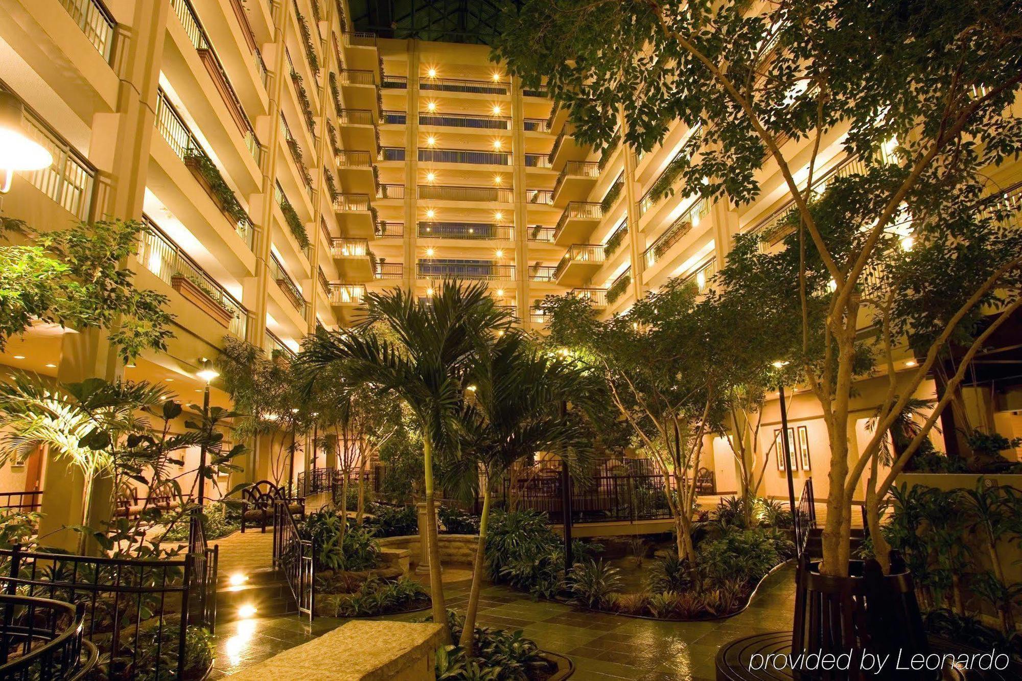 Embassy Suites By Hilton Chicago Lombard Exterior foto